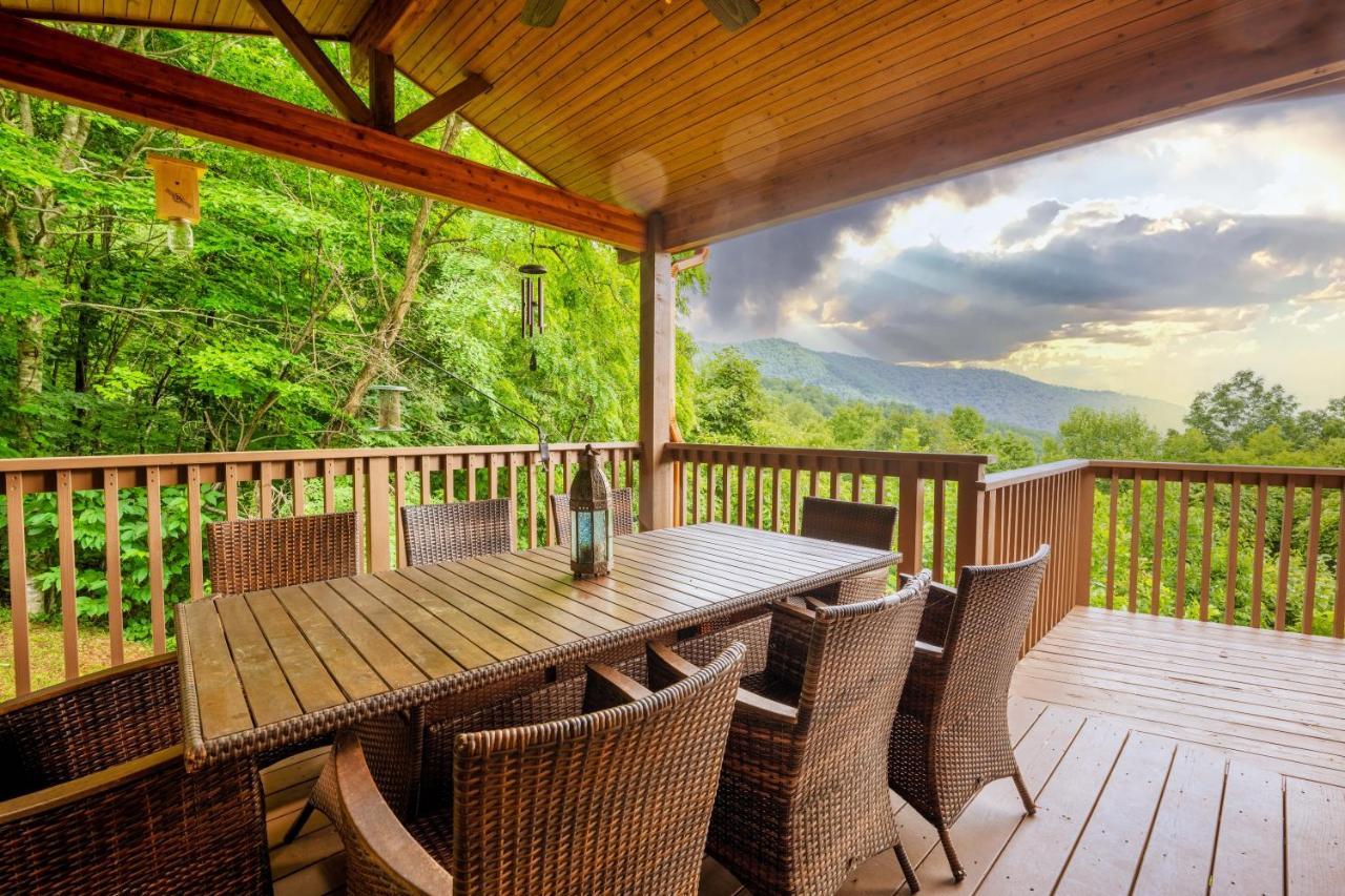 --Mountain Chalet Getaway With Breathtaking View Next To Tail Of Dragon-- Robbinsville Kültér fotó